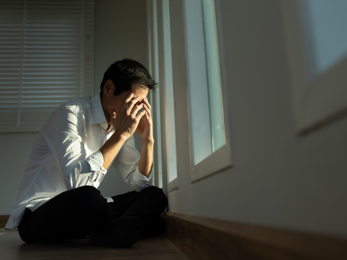 How to Help Men Overcome Emotional Silence with Faith and Patience