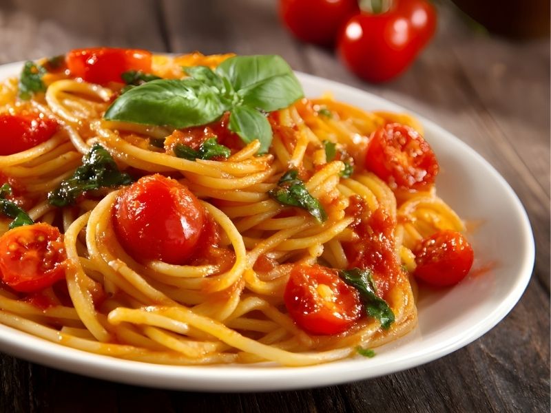 Meatless spaghetti meal idea for Lent.