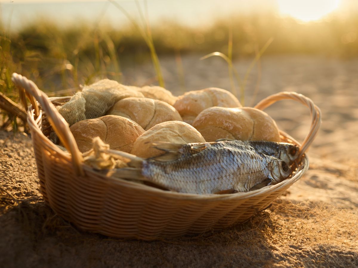 Leftovers of Grace: A Feeding of the Five Thousand